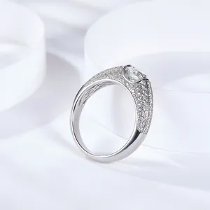 Luxury S925 silver men's ring with 2ct round moissanite and pavé-set side stones