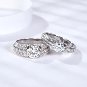 Luxurious 2ct round moissanite S925 sterling silver rings with pavé setting for men