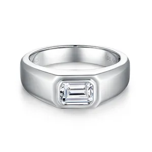 Anello Moissanite Taglio Smeraldo per Uomo in Argento Sterling 925 Colore D Diamante di Laboratorio Elegante Fascia Matrimonio