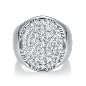 Luxe S925 sterling zilveren herenzegelring volledig geplaveid met fonkelende Moissanite stenen