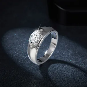 Anello nuziale in argento sterling con moissanite ovale da 1 carato e pietre laterali