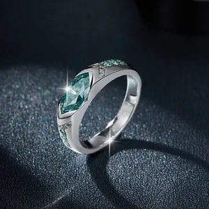 Elegante anello in moissanite blu lago taglio marquise 1ct in argento sterling lucidato