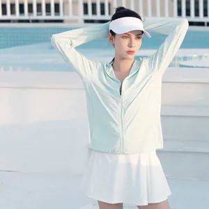 Veste légère de protection UV à capuche pour femme activités plein air été UPF 50+
