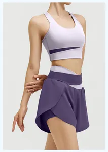 Summer lavender sports bra and plum purple two-in-one yoga athletic shorts set