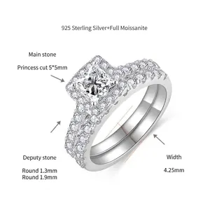 Vista detallada del conjunto de anillos de moissanita corte princesa con medidas