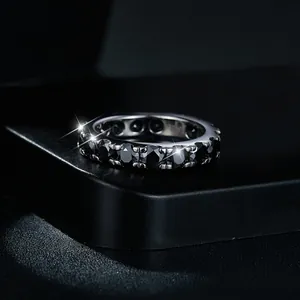 Bague d'éternité élégante en moissanite noire 4mm en argent sterling S925 hip hop