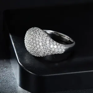 Bague unisexe hip-hop pavée de moissanite en argent S925 plaqué or blanc 18 carats