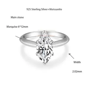 Detalle de las dimensiones del anillo de moissanita marquise y plata de ley 925 pura