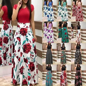 Vielfalt an lang- und kurzärmeligen Maxikleidern mit buntem floralem Patchwork-Druck.