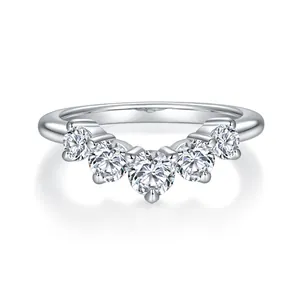 V-Form Moissanit Ring 925 Sterlingsilber Mit GRA-Zertifikat Ins Stacking-Stil Halbe Ewigkeit Reihenring Für Damen