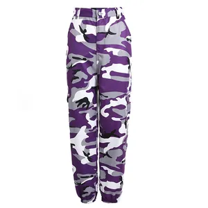 Eleganti pantaloni cargo mimetici viola da donna con polsini elastici per il tempo libero