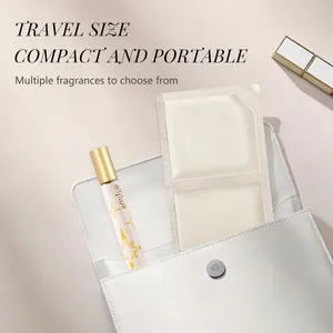 Vaporisateur de parfum portable de 35ml présenté dans un sac blanc élégant et chic