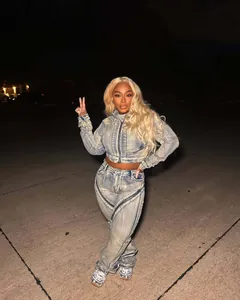 Stylish washed denim jacket and high-waisted pants set with front zipper detailings