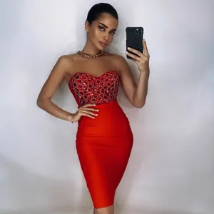 Ensemble deux pièces sexy top bustier rouge à strass et jupe bandage taille haute pour soirée