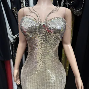 Sexueller, figurbetonter Pailletten-Maxikleid mit Strass-Trägern für Abendpartys