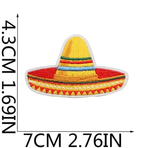 Detailansicht eines mexikanischen Sombrero-Hut-Stickflickens zum Aufbügeln, Maße 4,3x7 cm