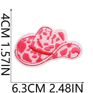 Écusson brodé chapeau de cowboy léopard rose avec dimensions précises 4x6,3cm