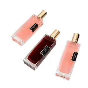 Colección premium de eau de parfum floral Emillie con tres frascos de vidrio rectangulares