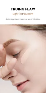 Nahaufnahme von flüssigem Concealer-Foundation, das auf glatte Haut aufgetragen wird