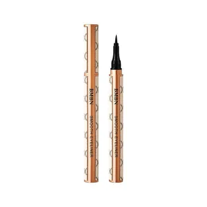 Λεπτομέρεια του BMBN υγρού eyeliner με μύτη ακριβείας και θήκη σε ροζ χρυσό