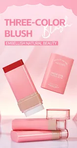 Detailopname van de MEIDIAN driekleurige blushstick met romige textuur