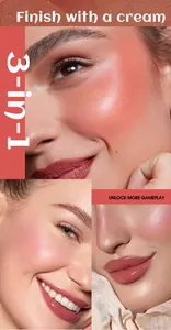 Detailansicht des 3-in-1-Make-up-Creme-Effekts auf Wangen und Lippen für ein Finish.