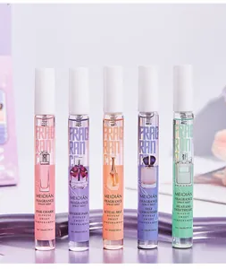 Set de cinco brumas perfumadas MEIDIAN de 10 ml con aromas variados y tonos pastel.