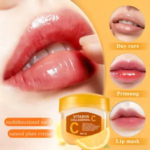 Detail of Vitamin C collagen lip mask showing moisturizing effect for soft lips