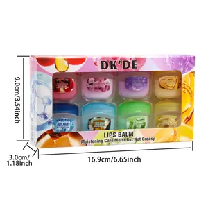 Detailweergave van DK'DE 8-pack hydraterende lippenbalsemset met afmetingen