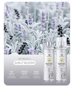 Détails du spray parfumé Tao Beauty Sunlit Blooms avec ses notes aromatiques