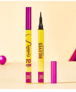 Primo piano dell'eyeliner 7D Tao Beauty waterproof con punta fine e cappuccio viola