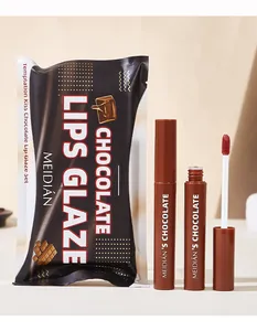 Professional MEIDIÁN matte chocolate lip glaze set with pouch and applicator detail