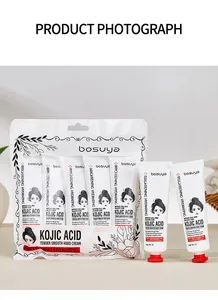 Photo de produit professionnelle du set de crème mains Bosuya Kojic Acid avec cinq tubes