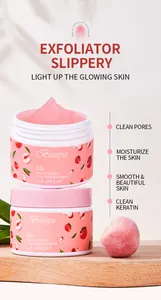 Primer plano de gel exfoliante de melocotón con textura suave y detalles del tarro