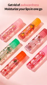 Verschillende fruitige roll-on lipoliën voor hydraterende en voedende lippenverzorging