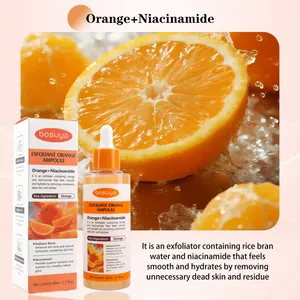 Detalle del suero de ampolla de naranja Bosuya con naranjas frescas y salpicaduras.