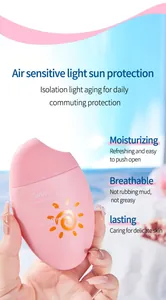 Lotion solaire hydratante rose SPF 50 avec texture légère et protection quotidienne
