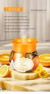 Gros plan détaillé d'un pot de baume aromatique à l'orange sur un socle en pierre