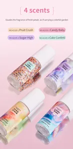 Vue détaillée de quatre flacons de brume parfumée ADMD sans alcool durable.