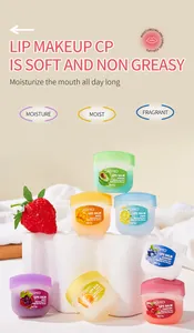 Makroansicht des ADMD-Lippenbalsam-Sets in verschiedenen Fruchtgeschmacksrichtungen