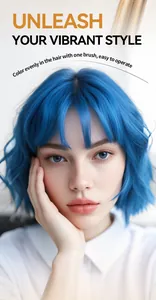 Gros plan sur l'effet de coiffure bleu vif avec un bâton de coloration temporaire