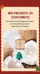 Vista detallada de frasco de perfume navideño para coche con aroma a coco y árbol decorativo