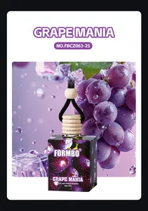 Vue détaillée du flacon de désodorisant de voiture FORMBO avec un parfum raisin durable
