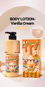 Detailopname van FORMBO vanillecrème bodylotion met kleurrijke verpakking en textuur