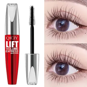 Detailansicht der QICIY-Volumen-Mascara mit verlängerndem und schwungvollem Augen-Make-up