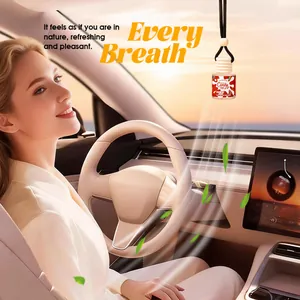 Boccetta di profumo per auto appesa FORMBO con aroma naturale rinfrescante