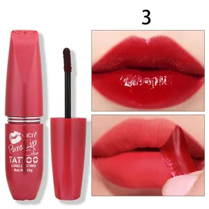 Detail view of QICIY peel-off lip gloss with red liquid lipstick and application effect