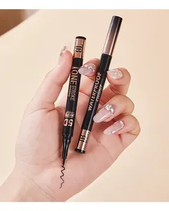 Vue détaillée de l'eyeliner liquide imperméable Tao Beauty avec pointe de précision fine.
