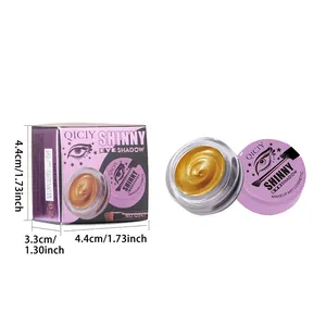 Detailansicht von goldenem flüssigem Lidschatten und Verpackung mit Größenangaben