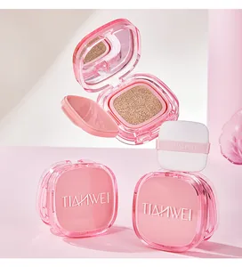 Nahaufnahme des rosa TIANWEI-Cushion-Make-ups mit offenem Tiegel und Puderquasten-Detail